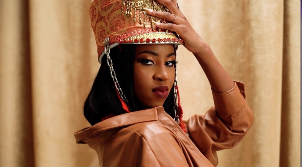 Lyric Jones and Close Counters Illuminate the Scene with ‘Feeling Takes Over Me’