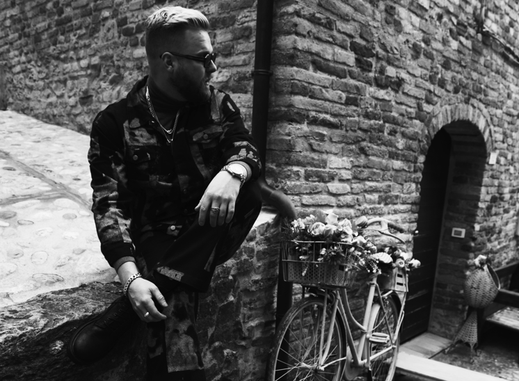 If You Haven’t Heard GR1FN’s ‘Over Again’ Yet, You’re Missing One of the Freshest Electropop Drops of the&nbsp;Year