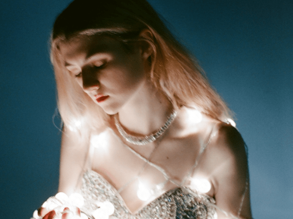 With ‘Birthday Cake,’ Ava Valianti Continues Building One of Indie Pop’s Most Deliberate New&nbsp;Voices